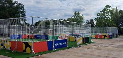 Soccer Courts mieten